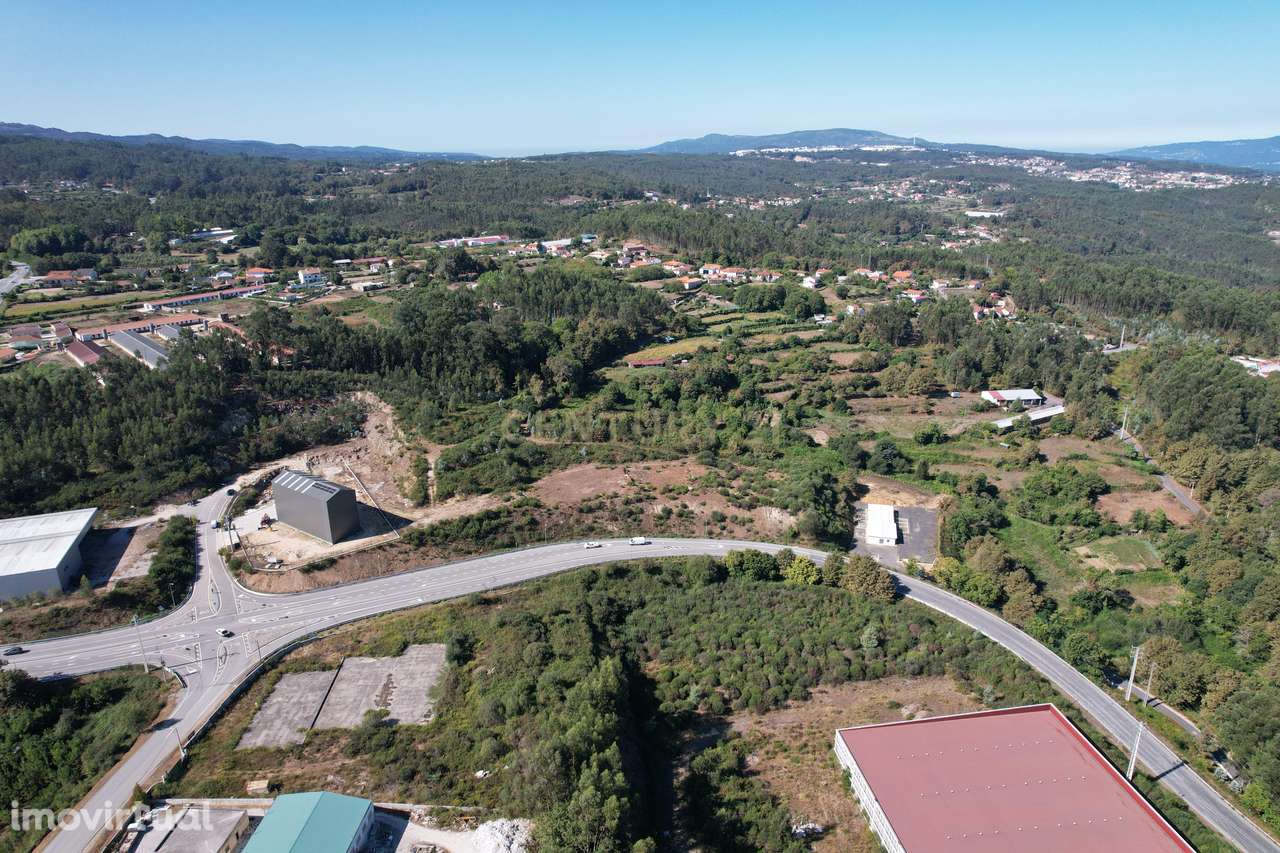 Terreno Industrial c/ projecto aprovado - Z. I. Monte Cavalo, Vouzela - Grande imagem: 5/12