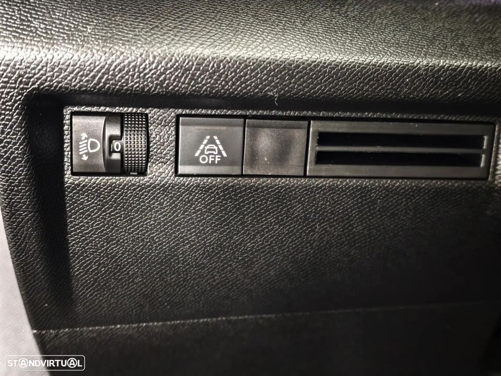 Citroën C4 1.2 PureTech Feel Pack EAT8 - 18