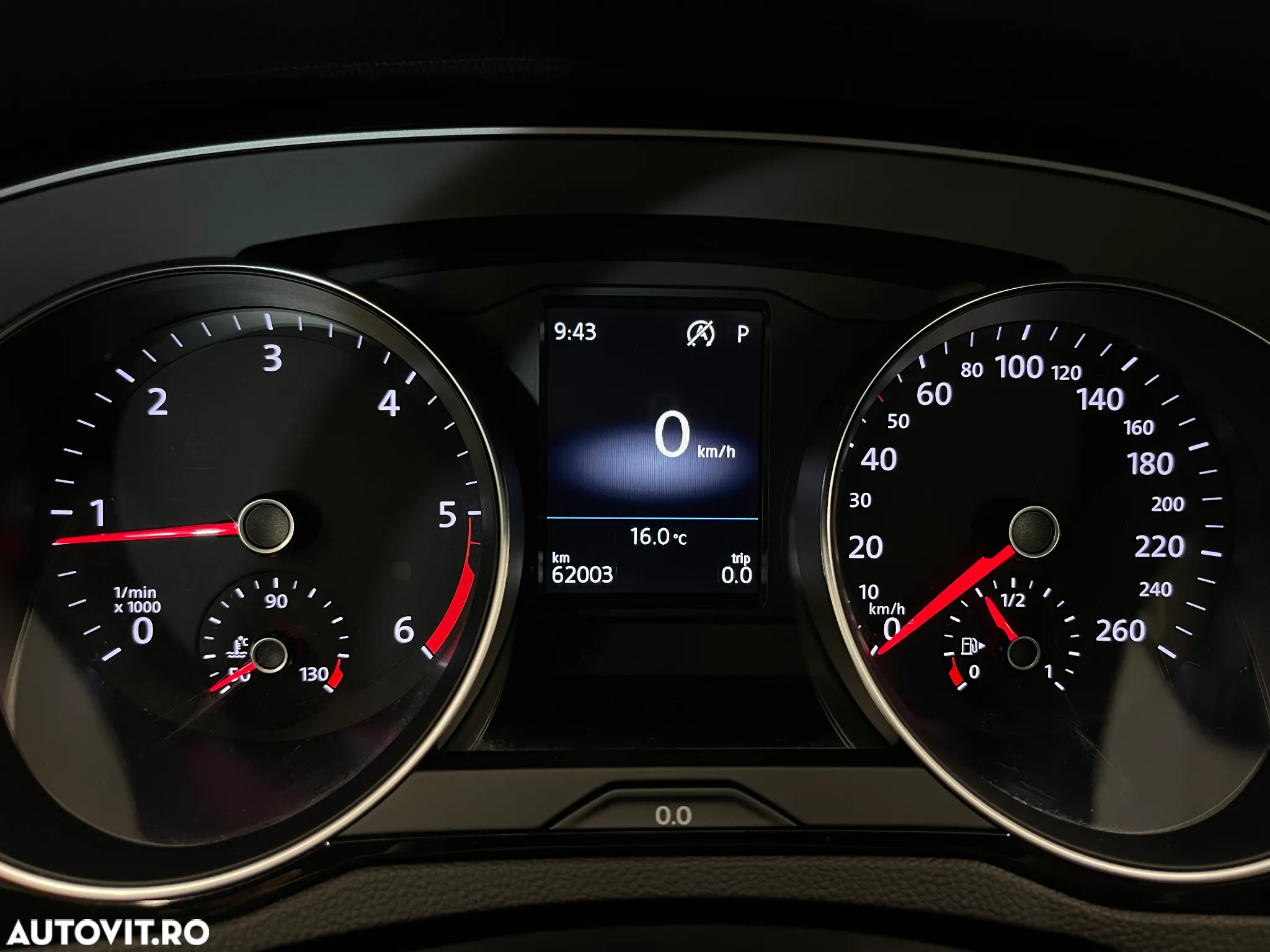 Volkswagen Passat 2.0 TDI DSG Highline - 28