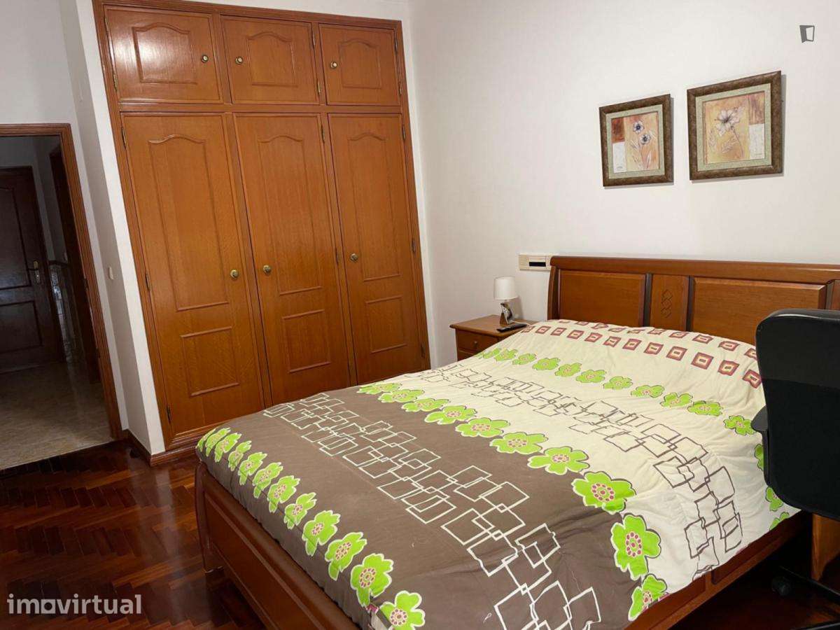 Quarto - localizado em Sintra Lisbon - Grande imagem: 2/15