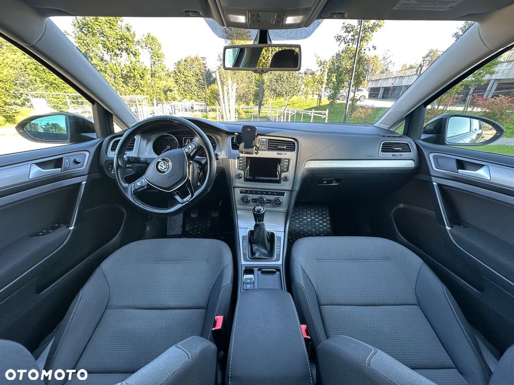 Volkswagen Golf VI 1.6 TDI BlueMot Trendline - 16
