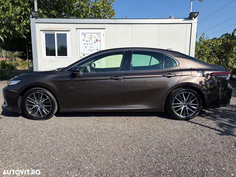 Toyota Camry 2.5 Exclusive - 2