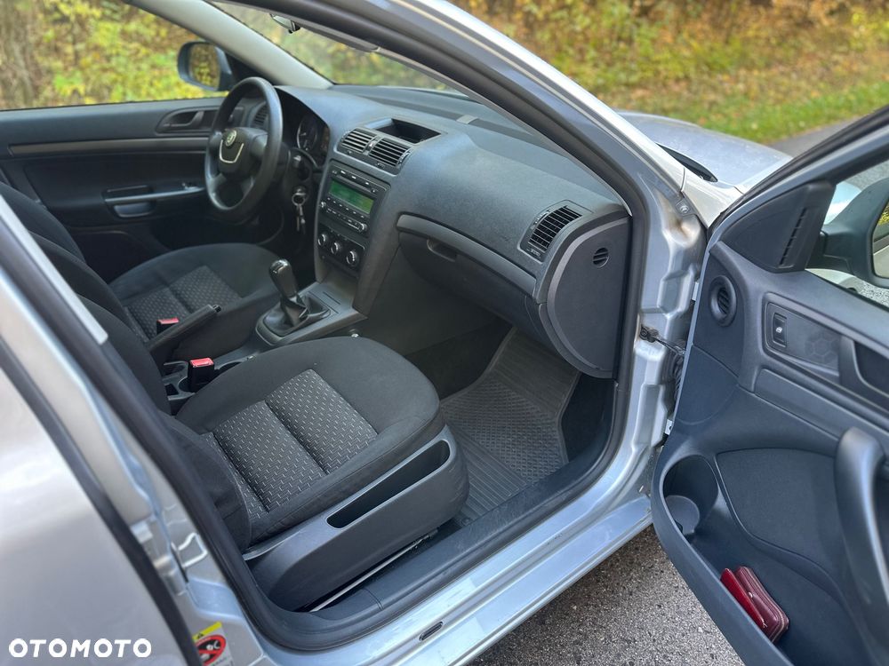 Skoda Octavia - 10
