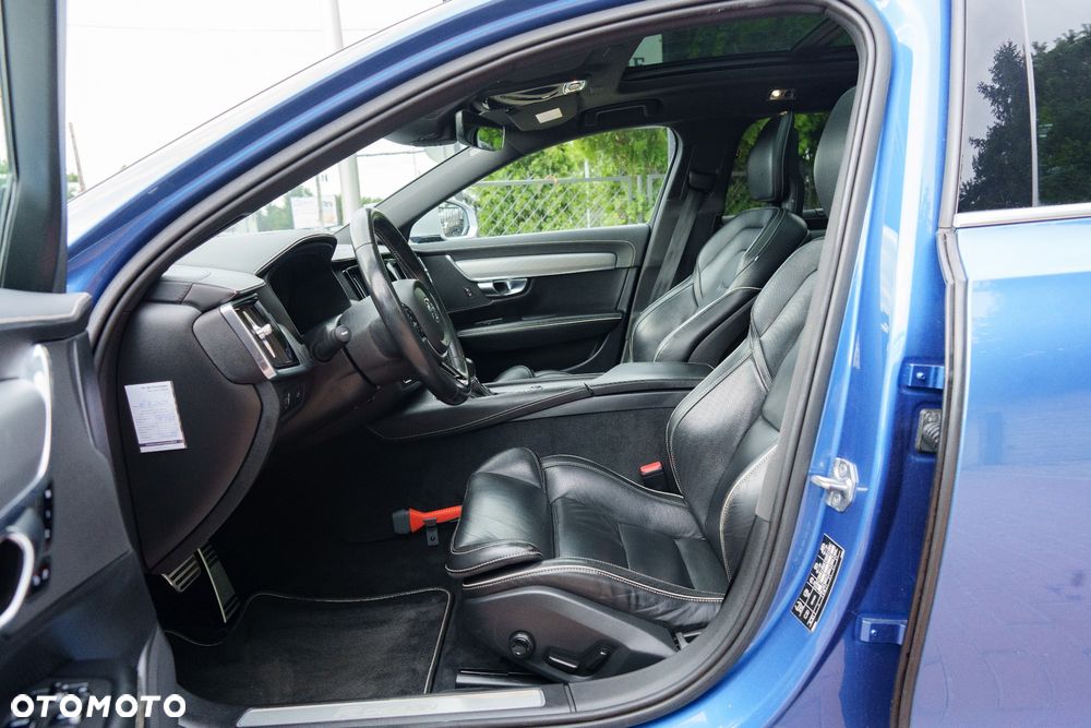 Volvo V90 D4 Geartronic R Design - 9