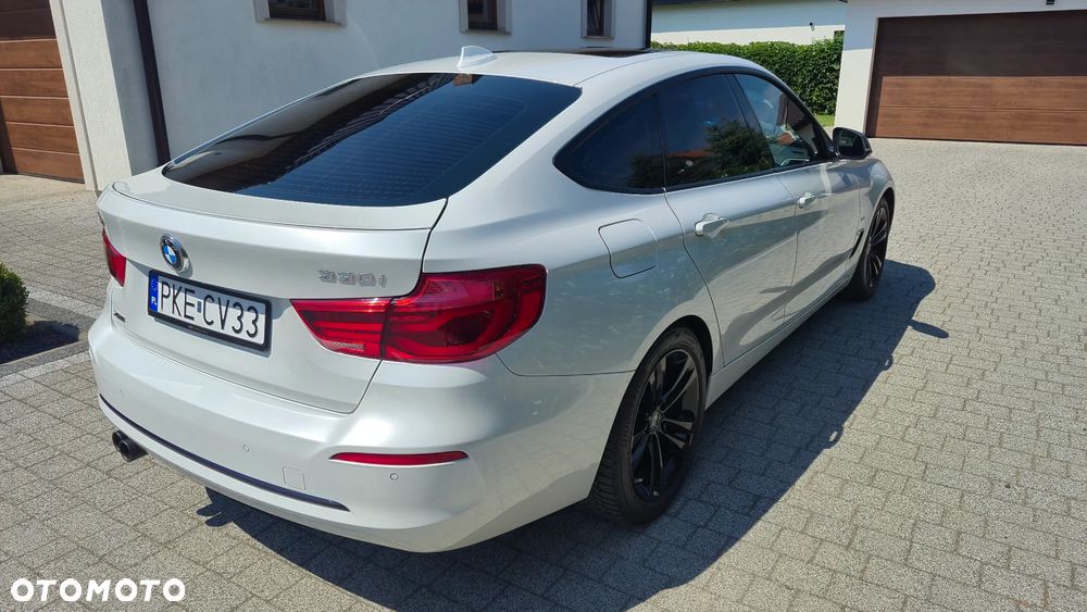 BMW 3GT 330i xDrive Sport Line sport - 3