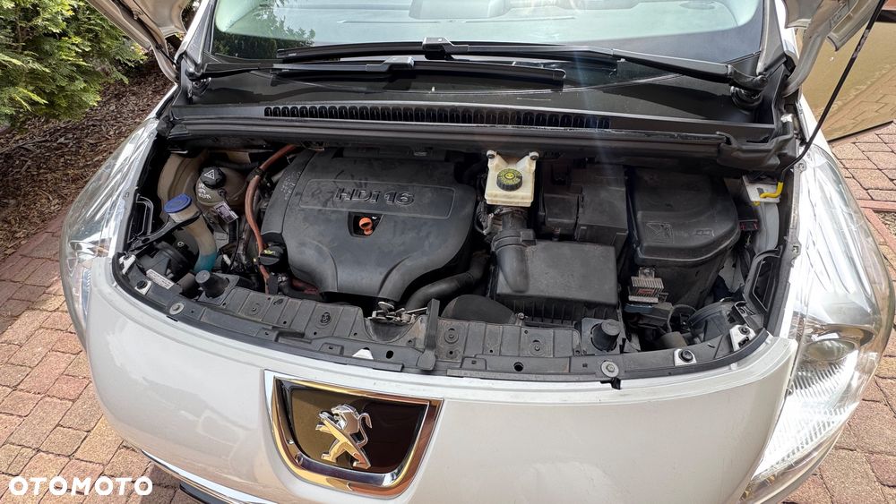 Peugeot 3008 Hybrid4 - 21