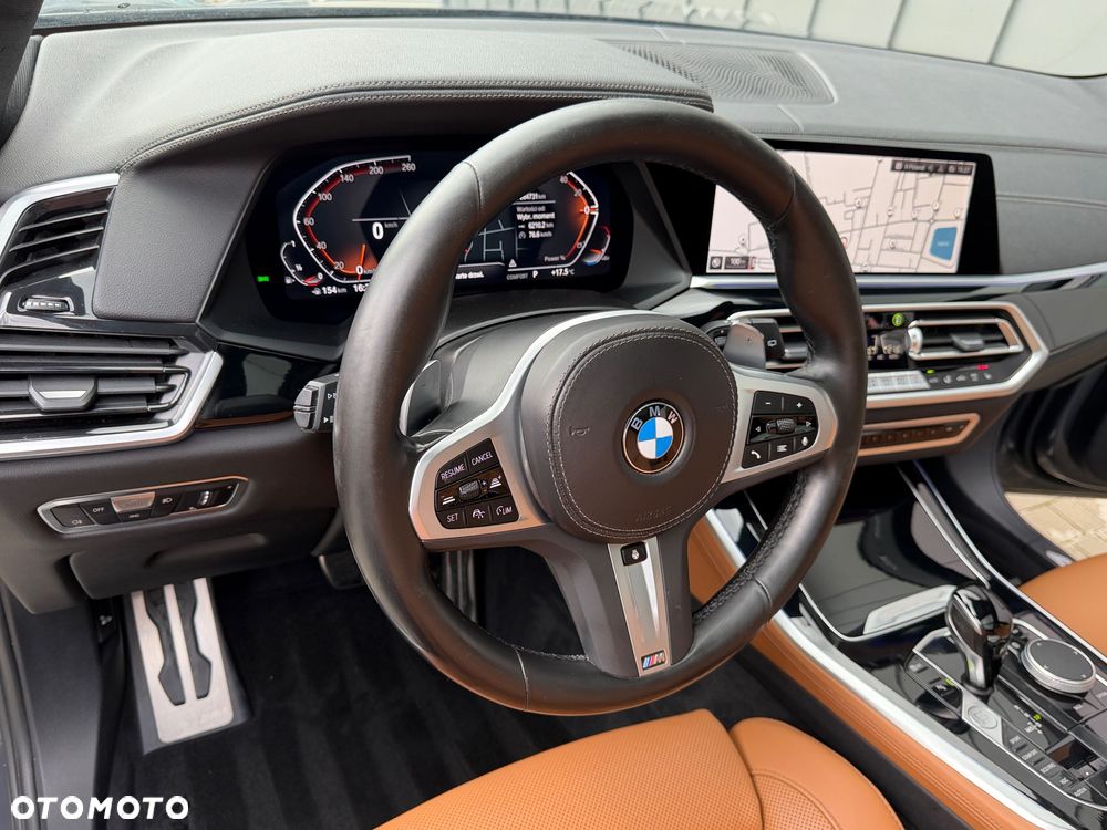 BMW X5 xDrive40i - 26