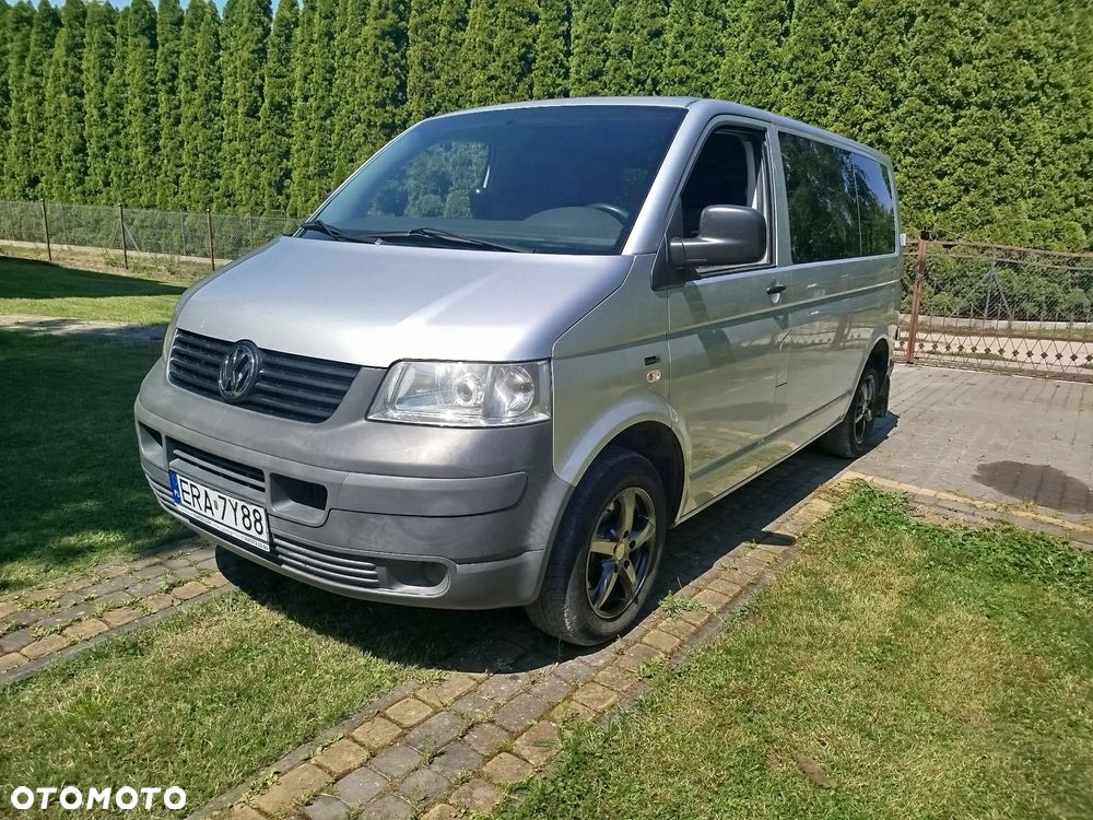 Volkswagen Transporter T5 - 3