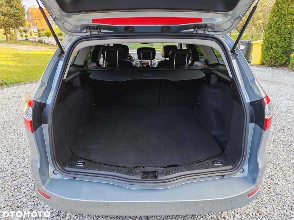 Ford Mondeo 2.0 Titanium X - 24