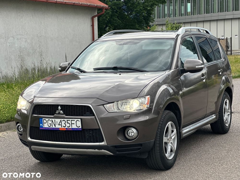 Mitsubishi Outlander 2.0 DID Intense + SE - 1