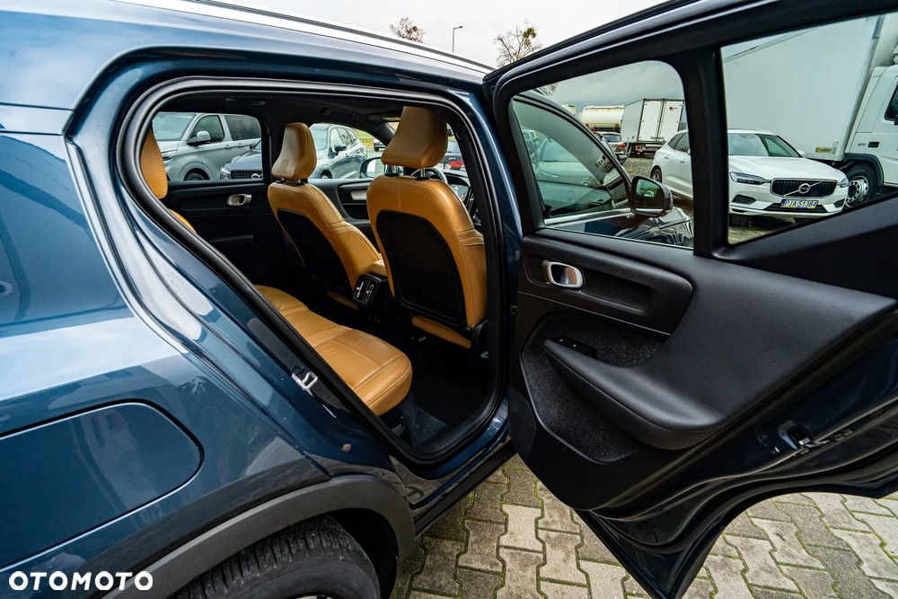 Volvo XC 40 T5 AWD Inscription - 19