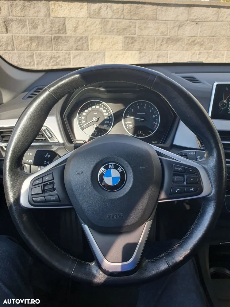 BMW X1 - 16