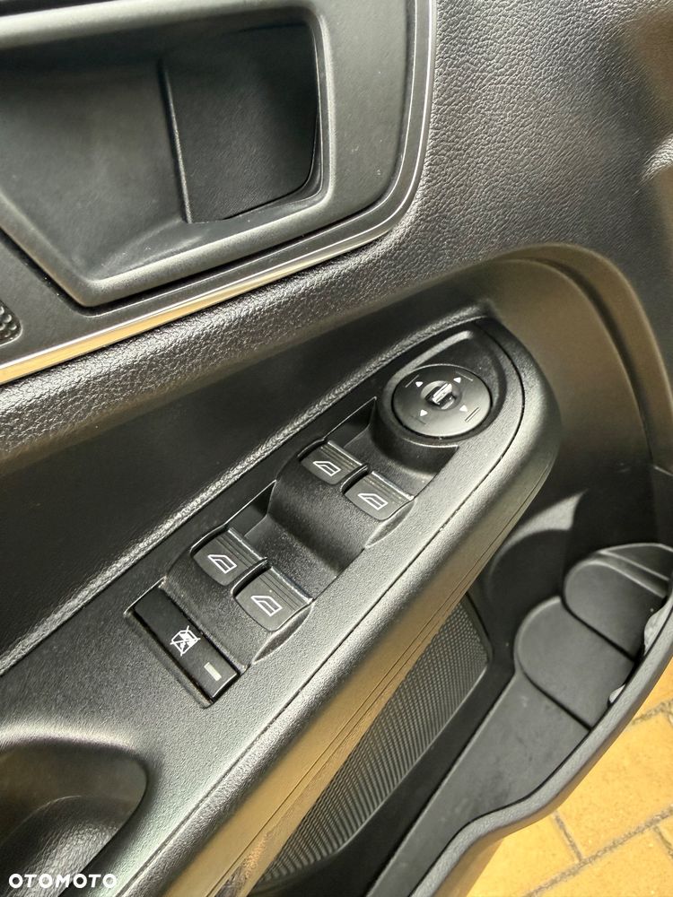 Ford B-MAX 1.6 Trend MPS6 - 21