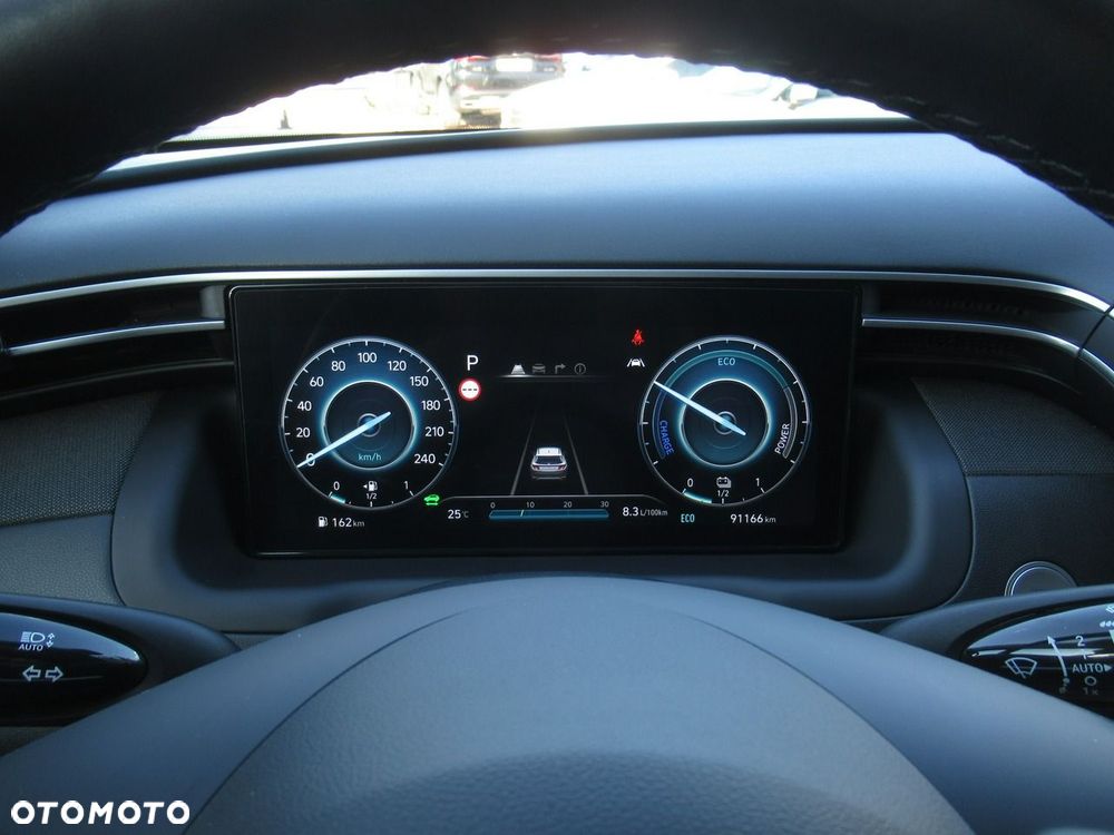 Hyundai Tucson 1.6 T-GDi HEV Executive 2WD - 34