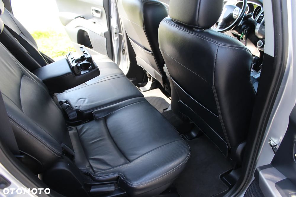 Peugeot 4007 - 21