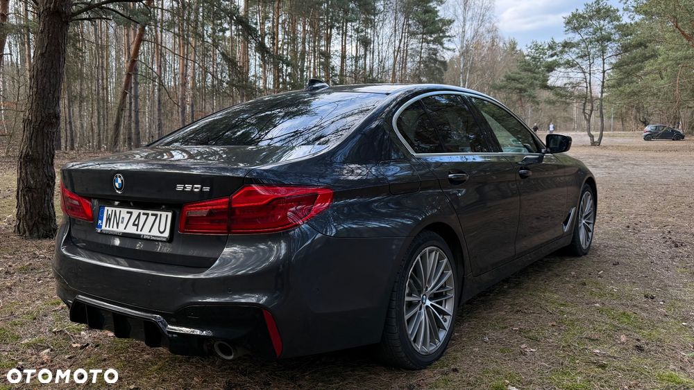 BMW 530I 2019 photo 3