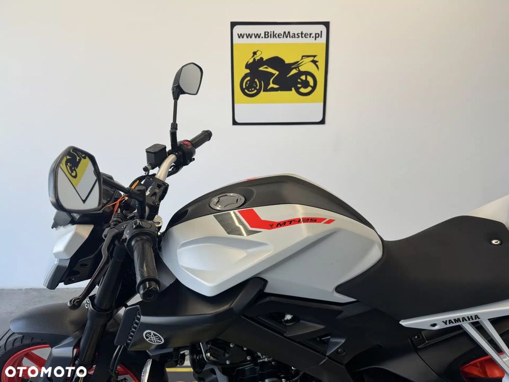 Yamaha MT - 20