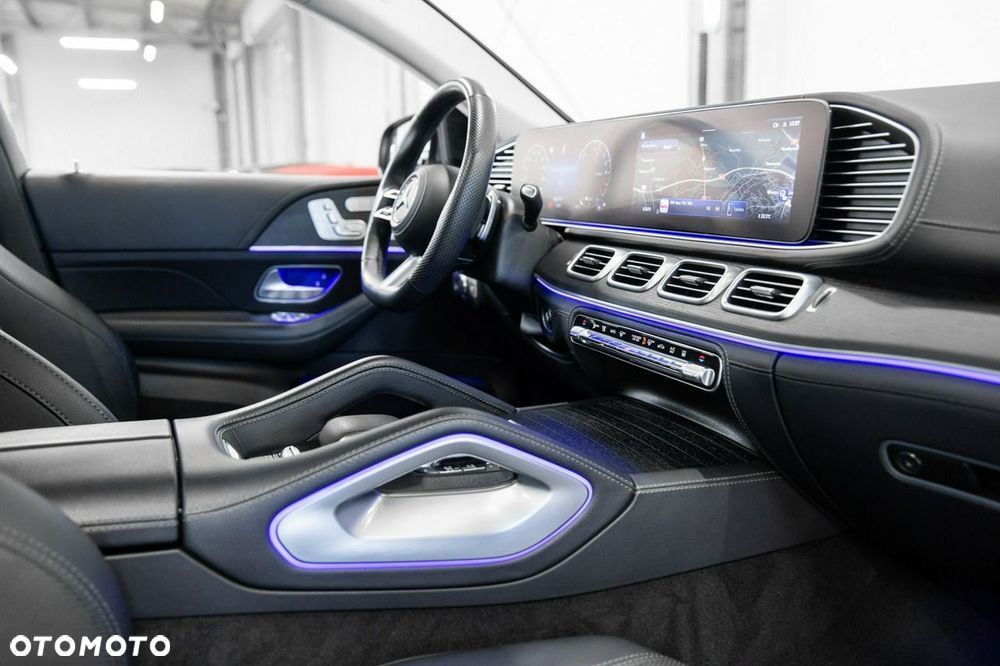 Mercedes-Benz GLE - 31