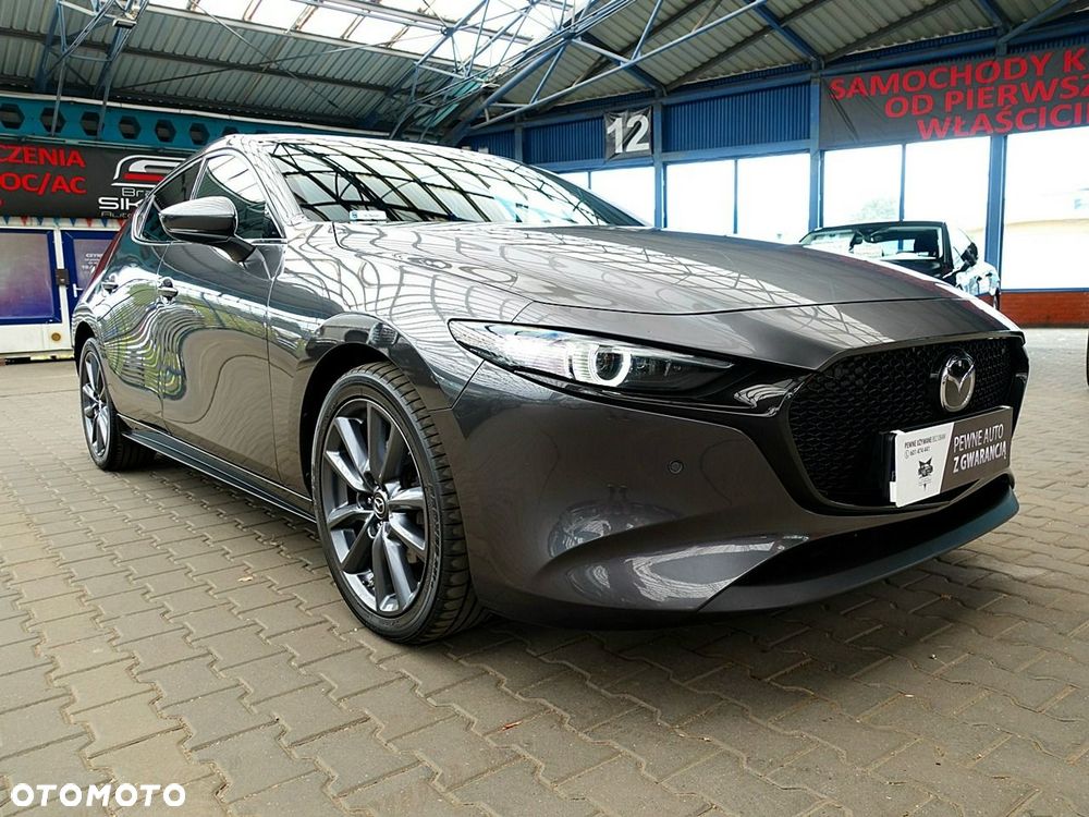 Mazda 3 - 8