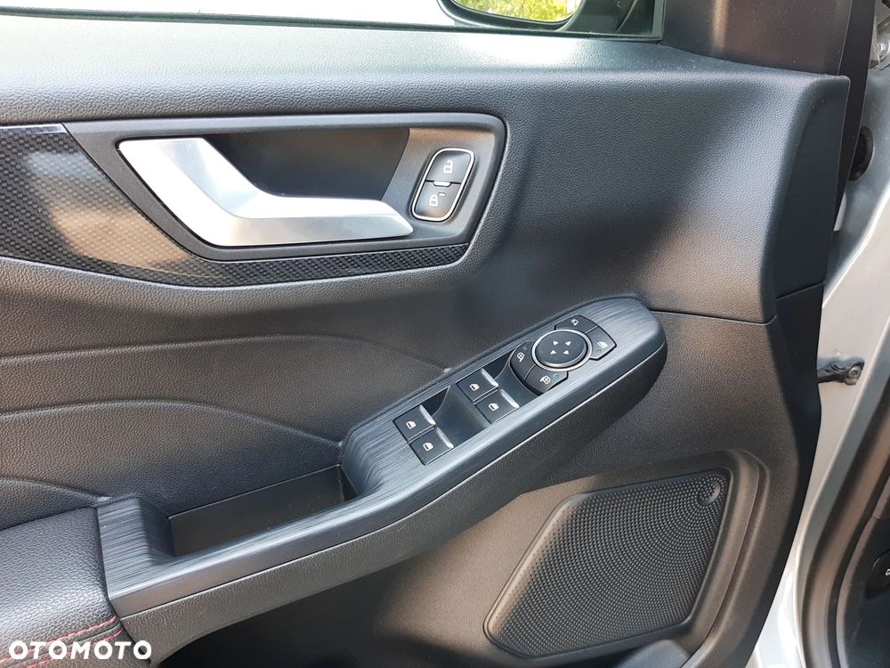 Ford Kuga 1.5 EcoBoost FWD ST-Line - 13