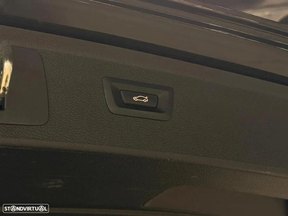 BMW 216 Active Tourer d Line Sport Auto - 24