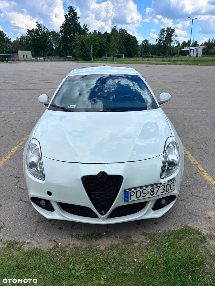 Alfa Romeo Giulietta 2.0 JTDM 16V - 5