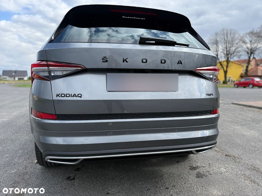 Skoda Kodiaq 2.0 TSI 4x4 DSG Sportline - 9