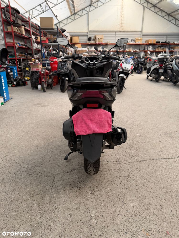 Honda PCX - 6