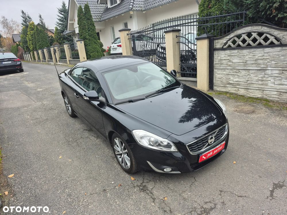 Volvo C70 D3 Momentum - 3