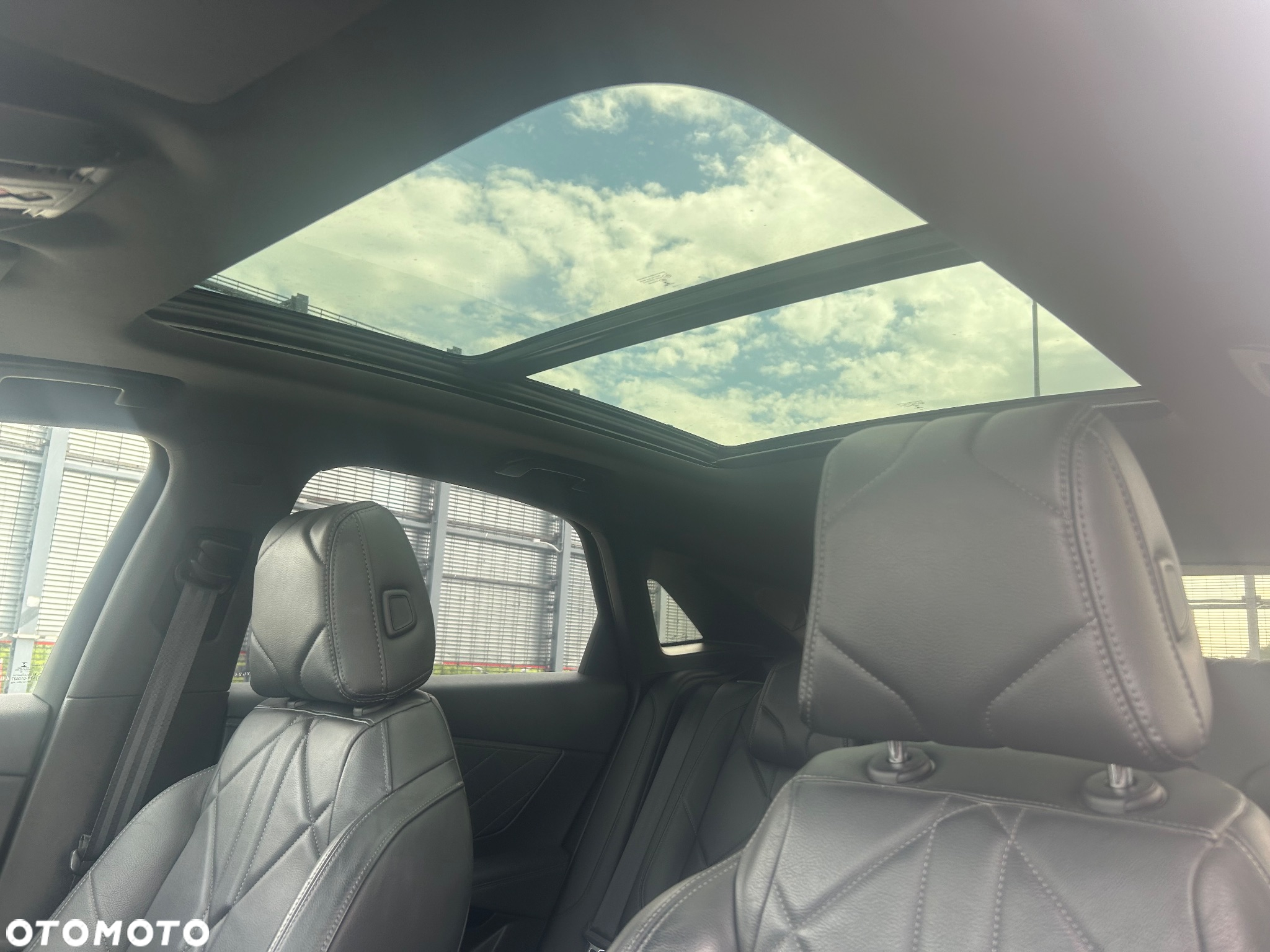 DS Automobiles DS 7 Crossback - 11