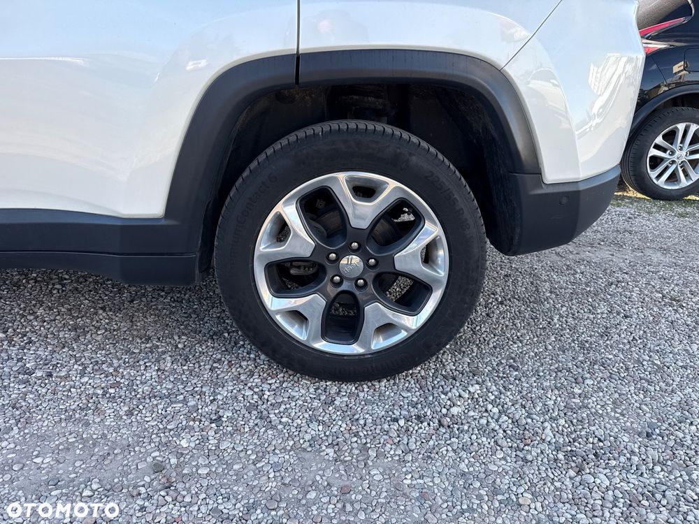 Jeep Compass - 11