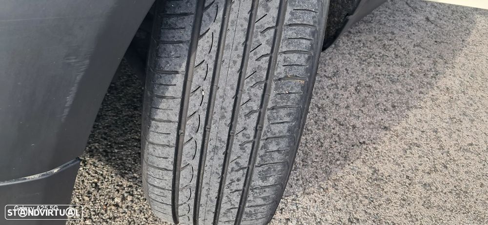 MINI 3 Portas One D - 31