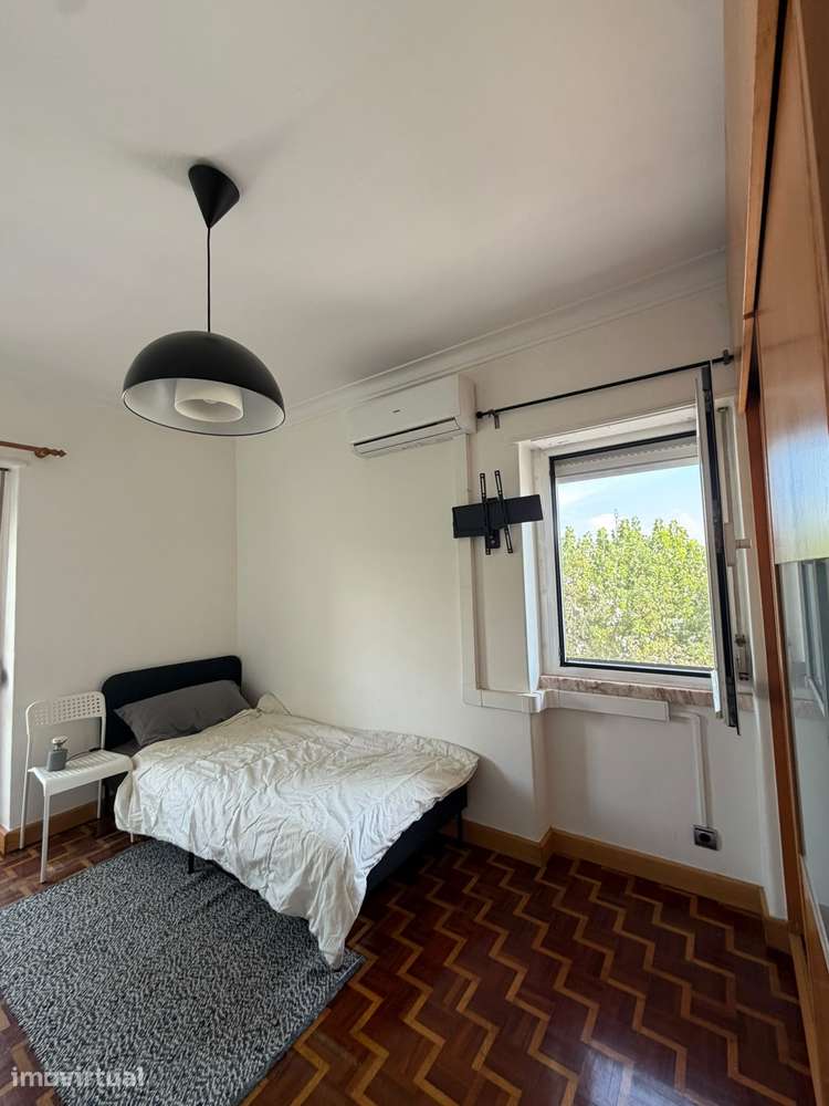 Arrenda se quarto em linda a velha, entrada imediata! - Grande imagem: 5/14