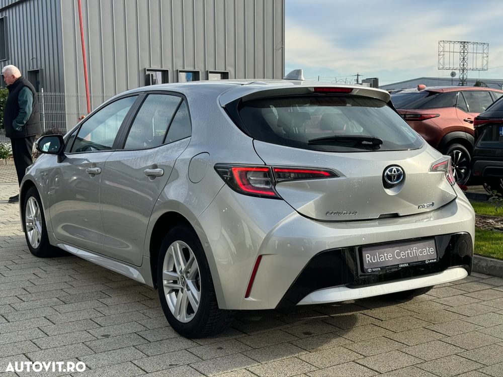 Toyota Corolla 1.8 HSD Dynamic - 5