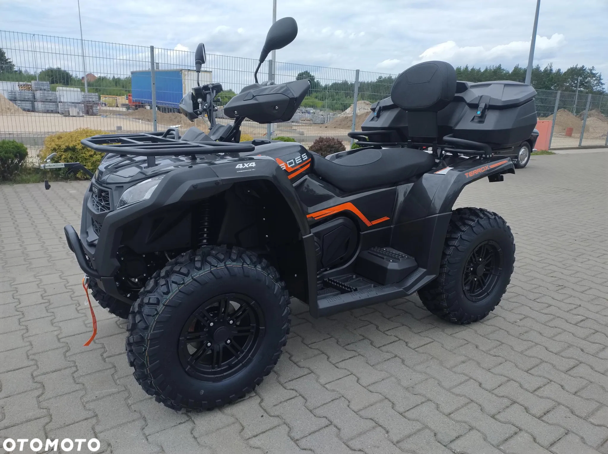 CFMoto CForce - 19