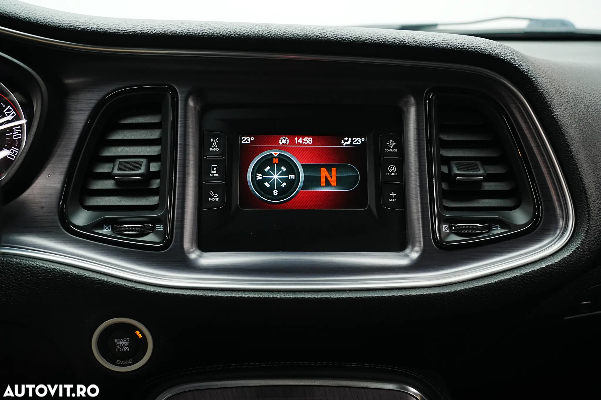 Dodge Challenger Automatik SXT Plus - 21