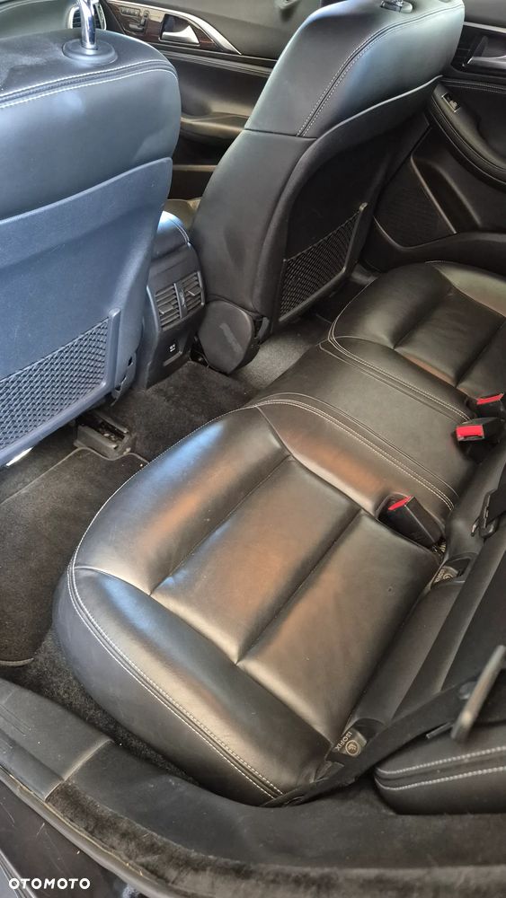 Infiniti Q30 1.6t Luxe Tech 7DCT - 9