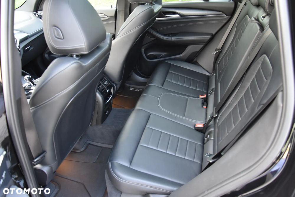 BMW X3 - 21