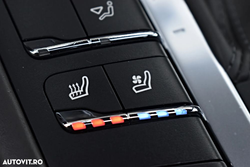 Porsche Macan Turbo PDK - 18