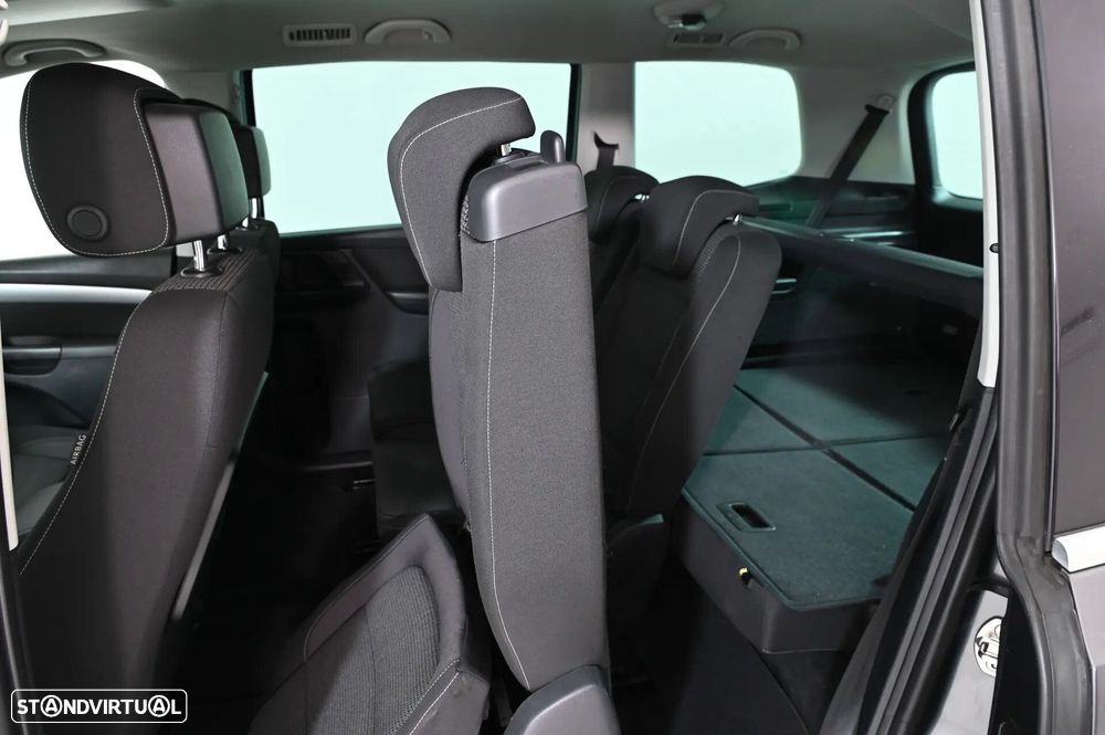 VW Sharan 2.0 TDI Confortline - 27