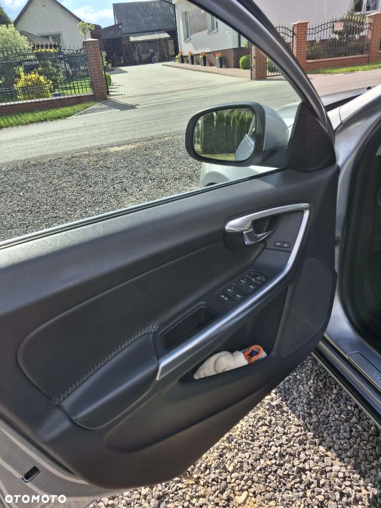 Volvo V60 - 8