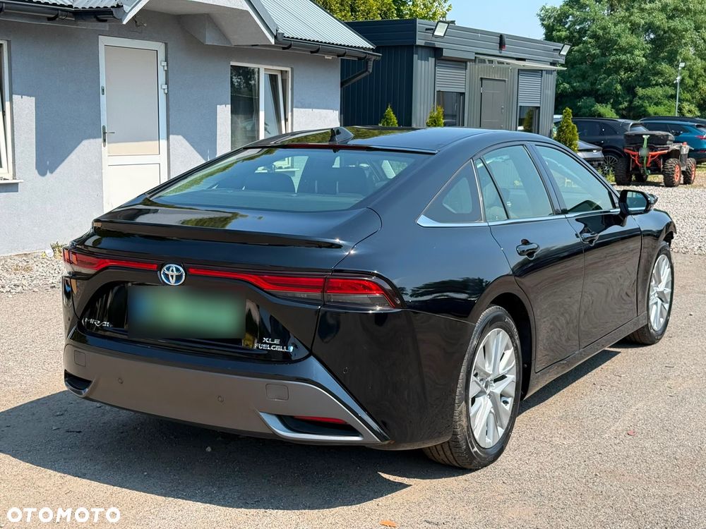 Toyota Mirai - 1