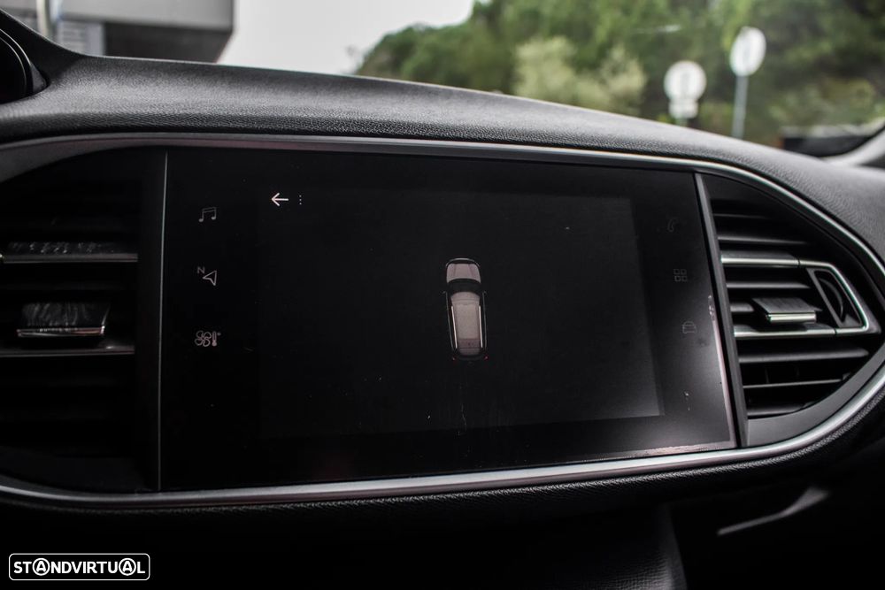 Peugeot 308 SW BlueHDi 130 EAT6 Stop & Start Active - 38