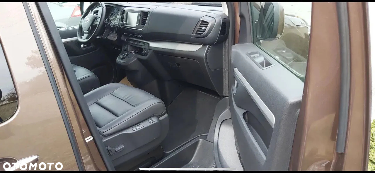 Toyota Proace Verso 2.0 D4-D Long VIP - 11