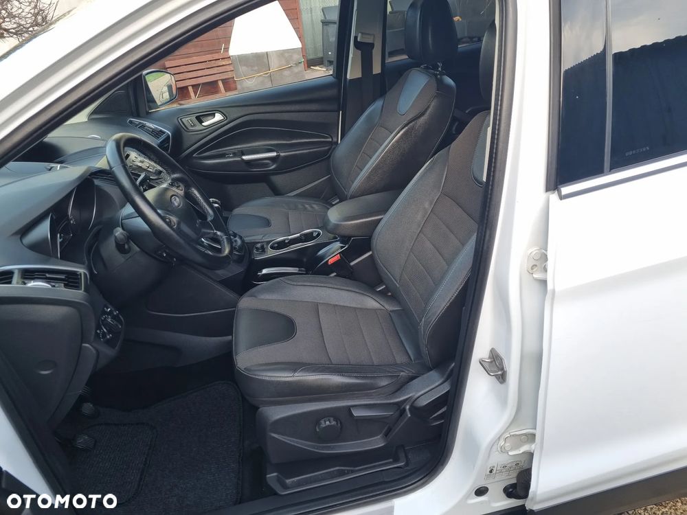 Ford Kuga 2.0 TDCi Titanium FWD - 10