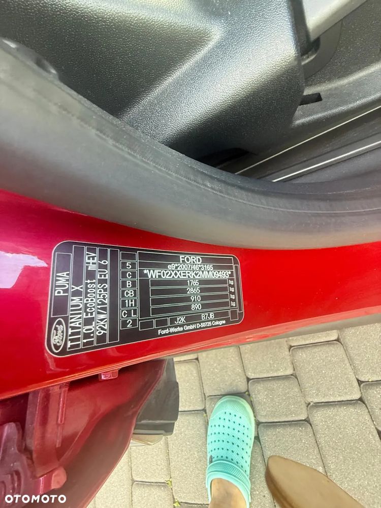 Ford Puma 1.0 EcoBoost Hybrid VIVID RUBY EDITION - 11