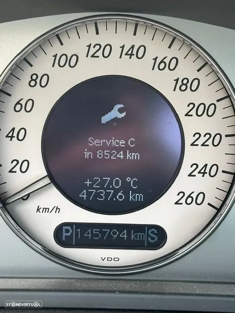 Mercedes-Benz E 270 - 22