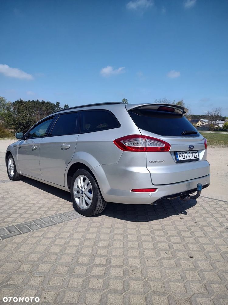 Ford Mondeo 2.0 TDCi Champions Edition - 14