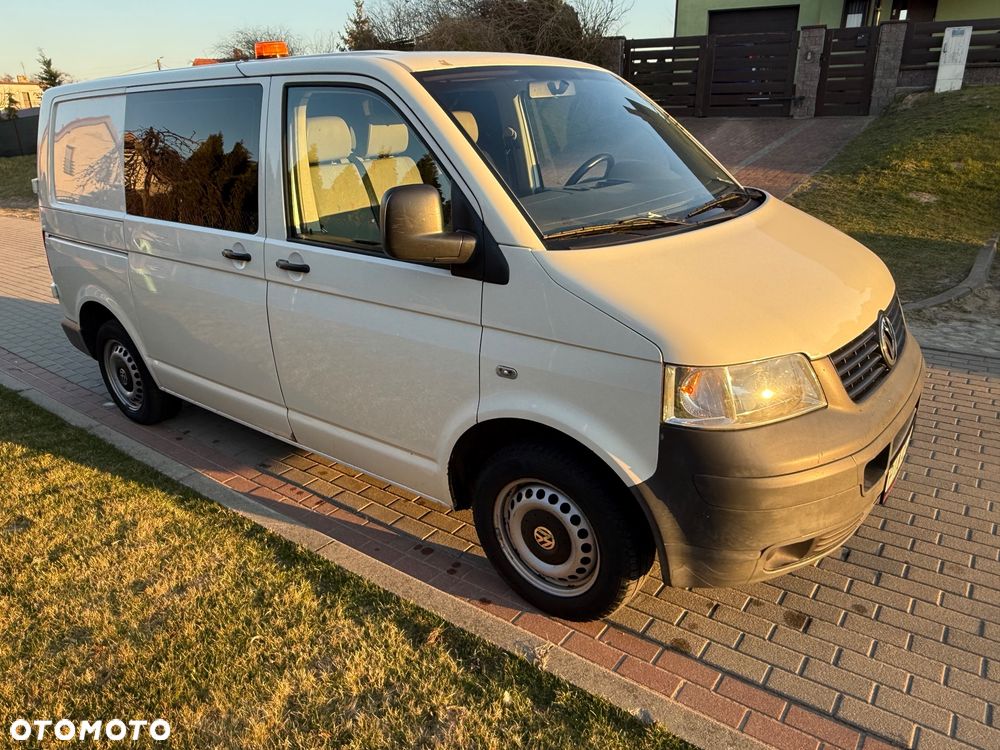 Volkswagen Transporter Caravelle - 3