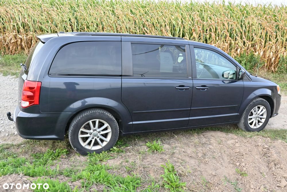 Dodge Grand Caravan - 3